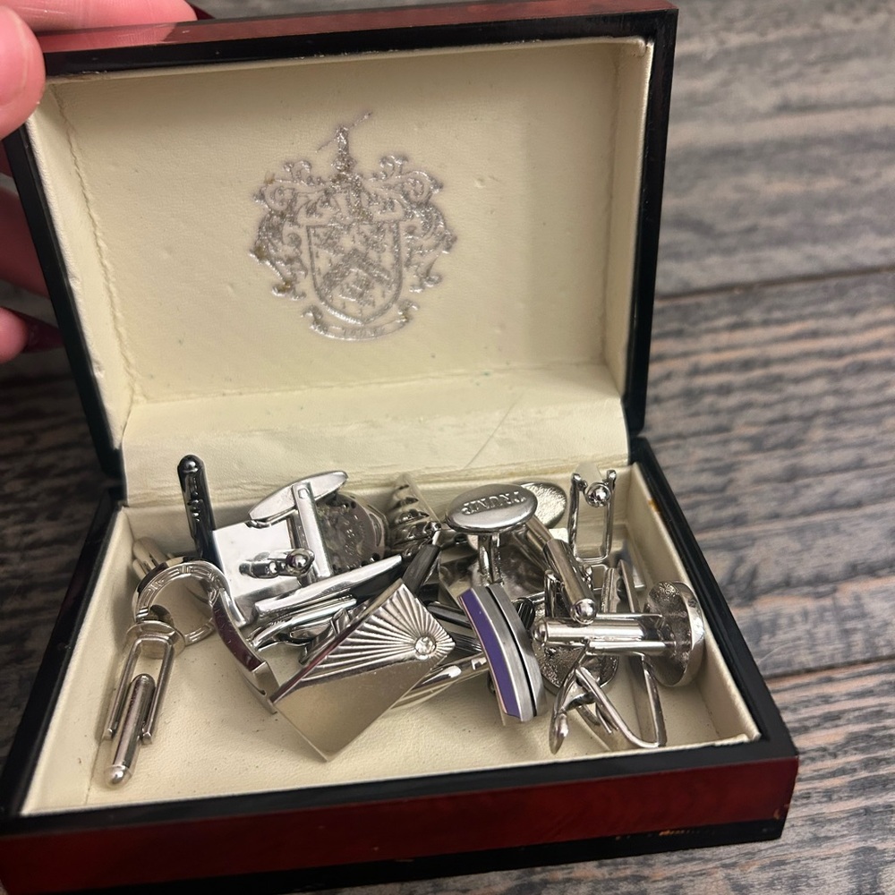 Trump and Foster Silver Cufflinks Set